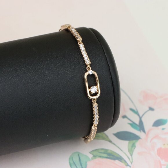 "Elegant Rose Gold Bracelet with Sparkling Center Oval Charm, XPBL0913 - Picture 10 of 13